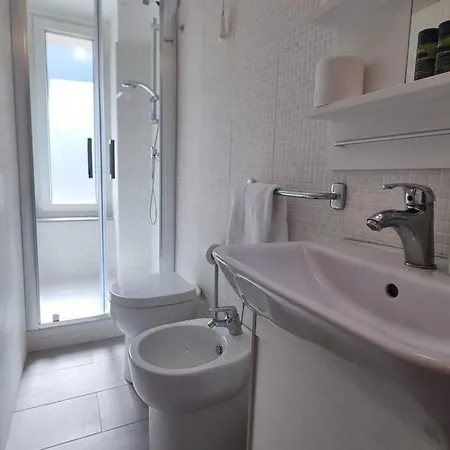 La Casa Degli Artisti 아파트 *